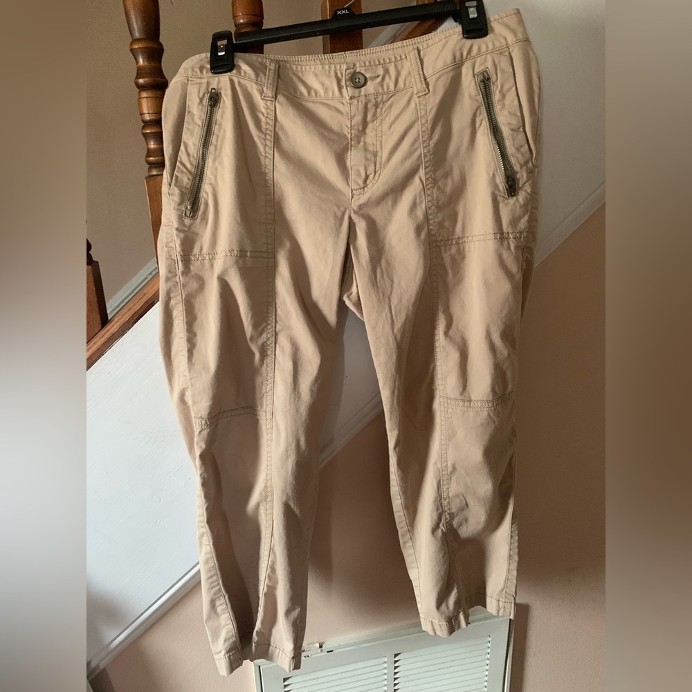 Sonoma Khaki Capri Pants